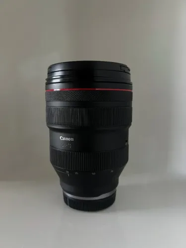 Canon RF 28-70mm f/2L USM - Estado de Nova