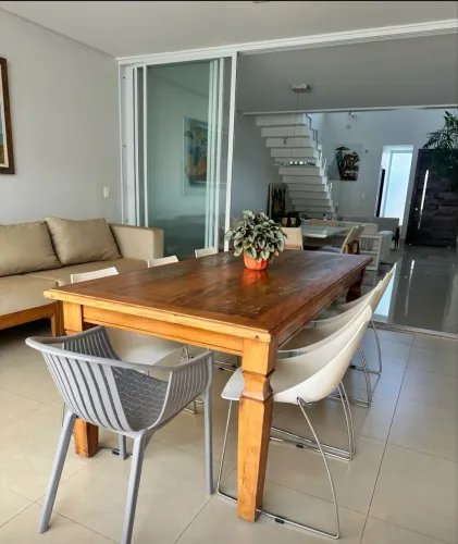 Mesa madeira