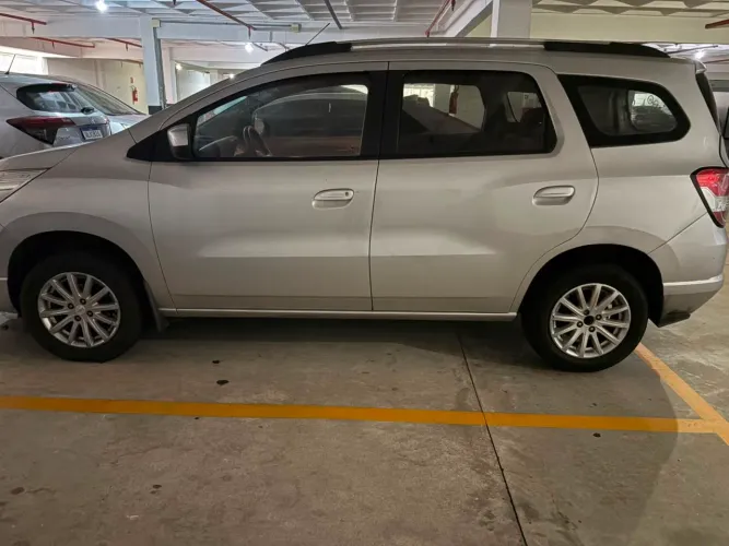 Chevrolet Spin LT 1.8 8V Econo.flex 5P Aut. 2015