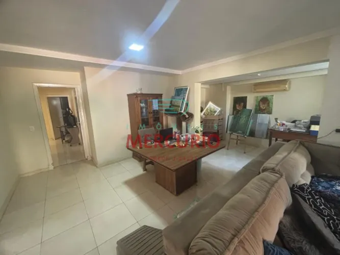 Casa para venda no Residencial Centreville, 4 quartos sendo 01 suíte em Jardim Estoril, Ba