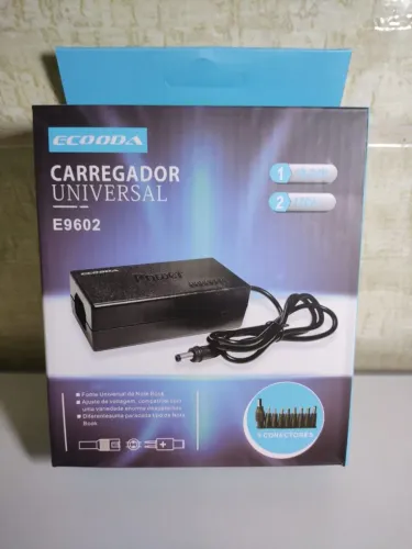 Vendo fonte universal carregadora, modelo Ecooda E9602