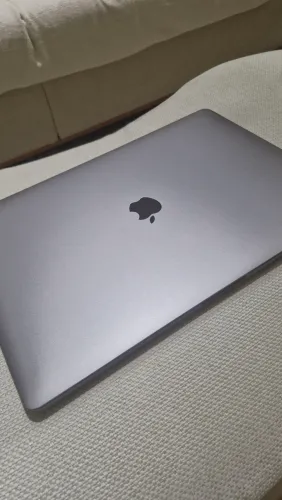 MacBook Pro (15-inch, 2016) 本体 macbook pro 15 2016