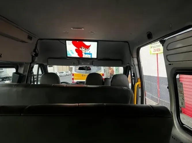 Ford Transit Furgão 2.2 Tdci Longa Diesel 2014