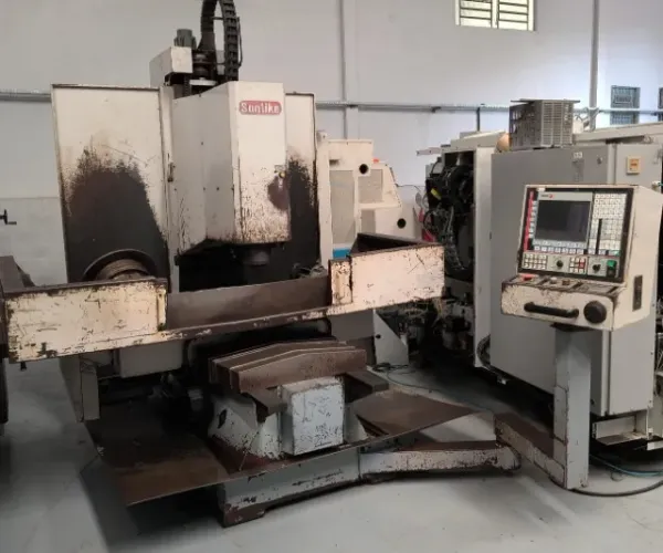 Fresadora CNC Sunlike  Modelo S 2063 Comando Fagor