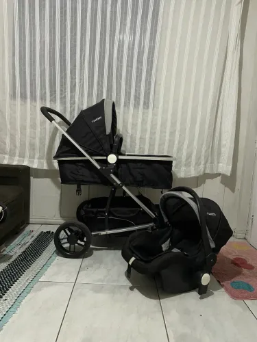 Kit carrinho + bebê conforto Kiddo