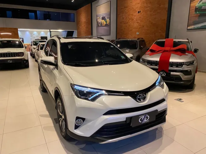 Toyota RAV4 2.0 Top 4X2 16V Aut. 2017