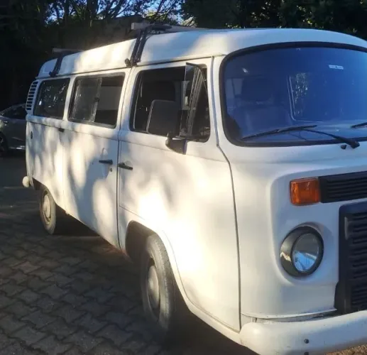 Volkswagen Kombi Standard 1.4 MI Total Flex 8V 2011