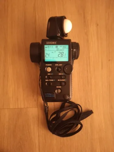 Fotometro Sekonik L-758 Cine