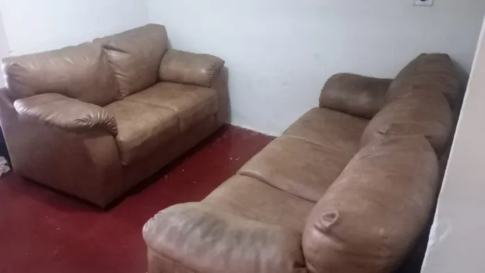 Sofá 2 e 3 lugares