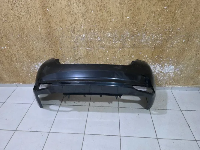 Parachoque traseiro Yaris Sedan 2018/2019/2020/2021/2022/2023/2024/2025/2026
