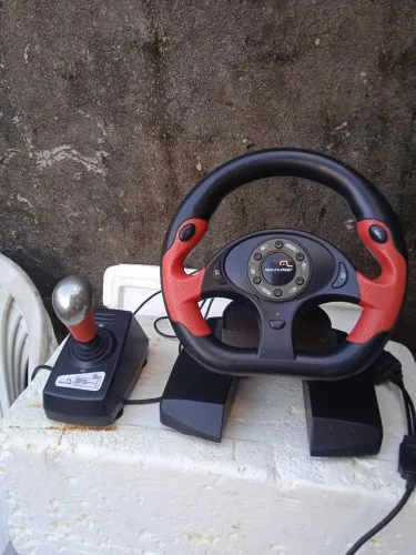 Vendo kit de volante do video game PS2.