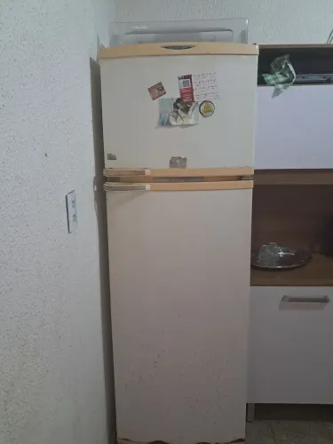 Geladeira Brastemp 370lts