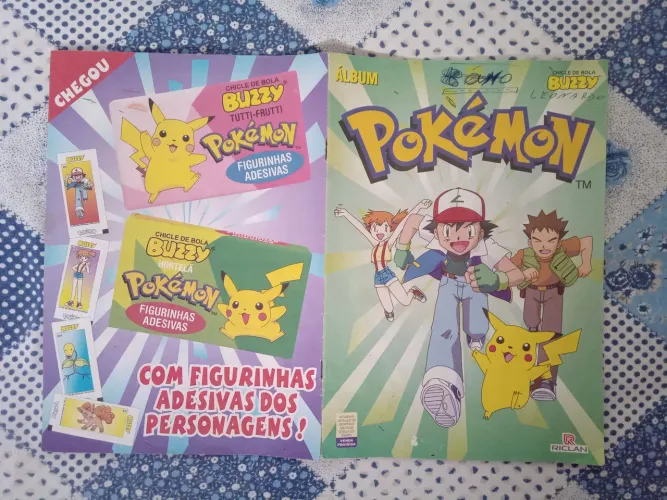 Álbum de figurinhas Buzzy Pokemon quase completo