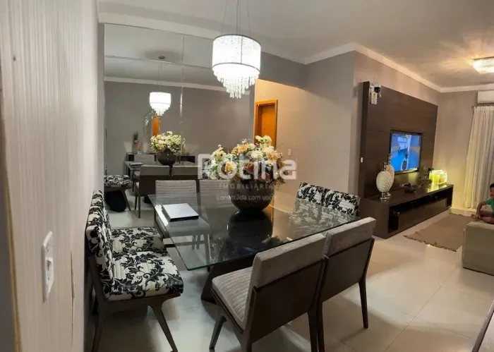 Apartamento Bairro Jardim Finotti