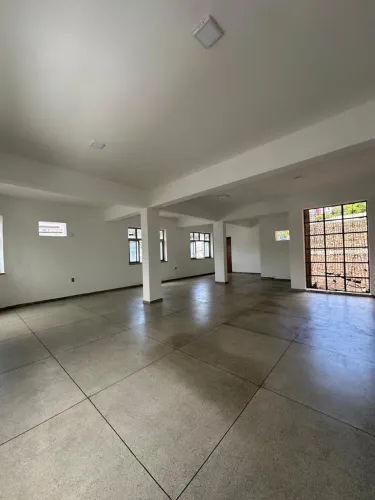 Sala comercial centro
