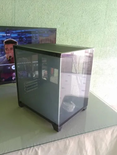 Gabinete gamer aquário