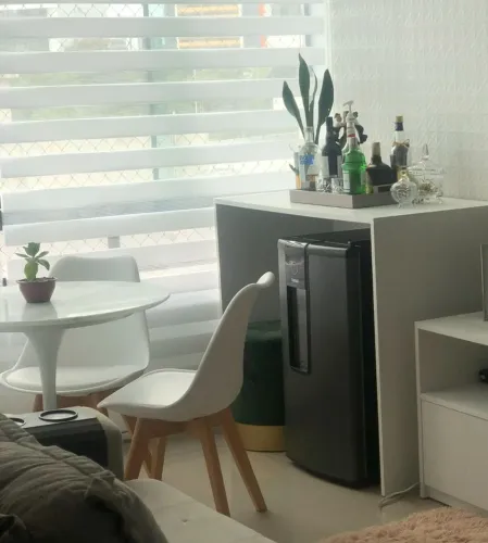 Aparador em MDF branco