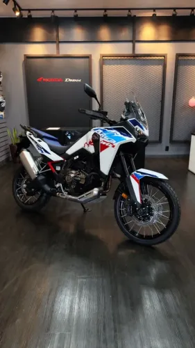 CRF 1100L ÁFRICA TWIN DCT 26/26 0KM!