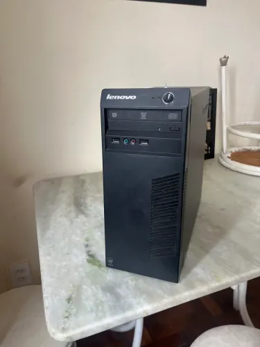 Gabinete Lenovo, perfeito para escritório ou caixa