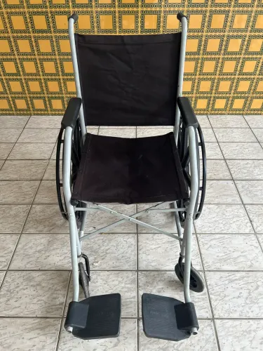 Cadeira de Rodas