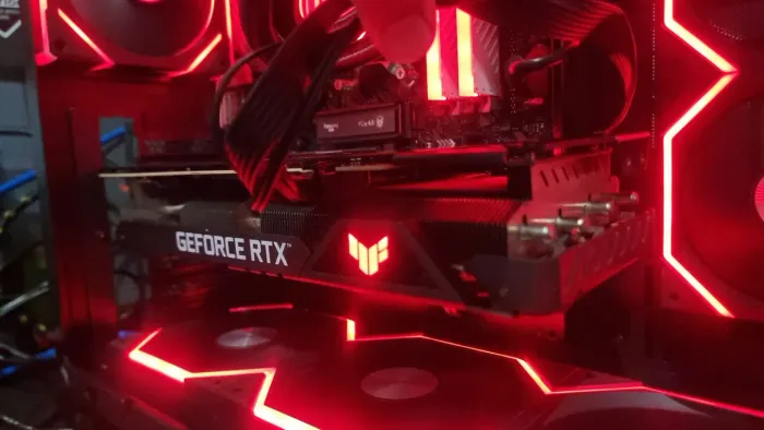 RTX 3060 12GB , triplo fan asus tuf