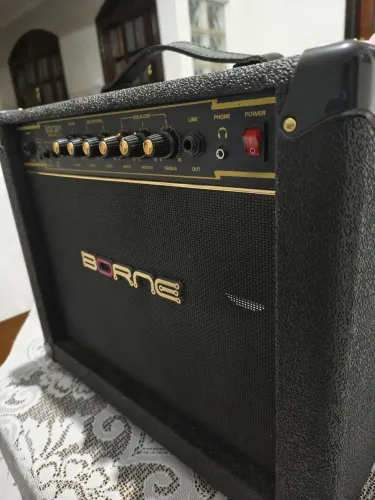 Amplificador borne vorax 840 studio