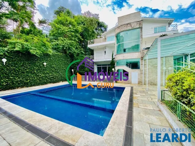 CASA ASSOBRADADA - CIDADE JARDIM - SP