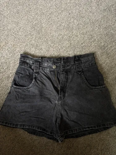 short jeans preto cintura alta