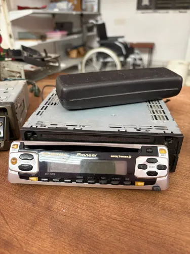 Toca cd automotivo Pioneer