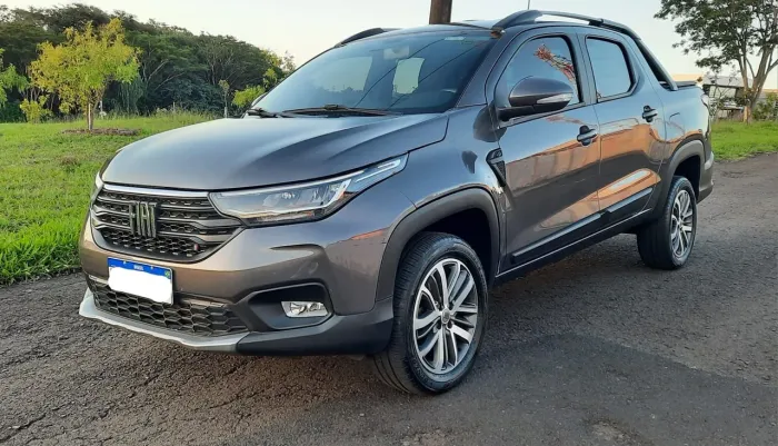 Fiat Strada Volcano 1.3 Flex 8V CD 2023