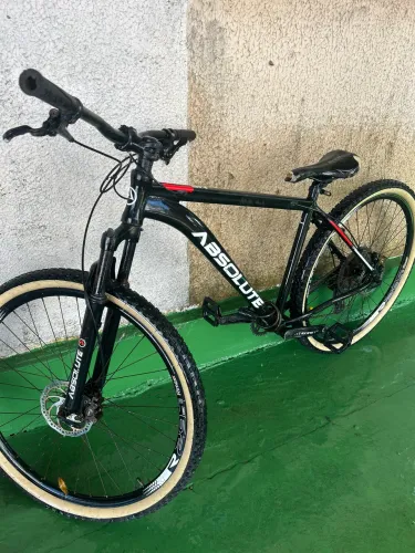 Bicicleta absolute nero 4 aro 29 freio a disco 