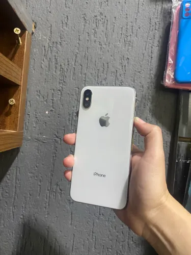 iPhone X 