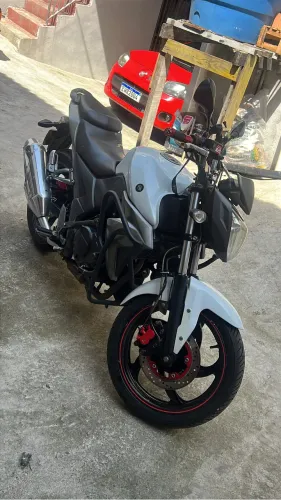 Dafra next 250 