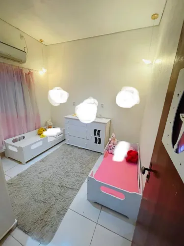 Cama com colchão infantil 