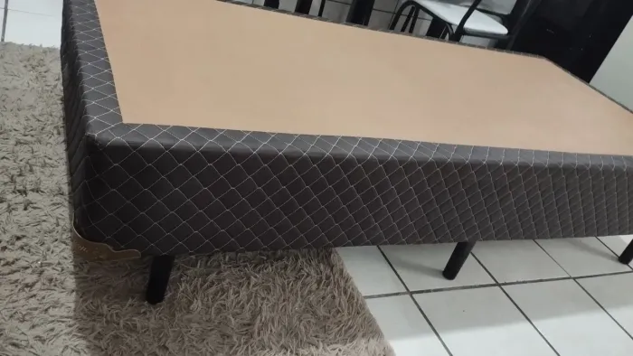 Base para colchão de solteiro 