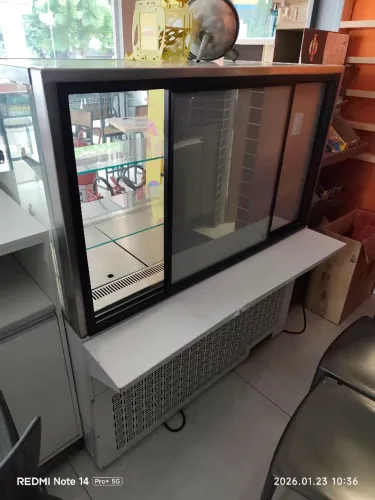 Vitrine Refrigerada