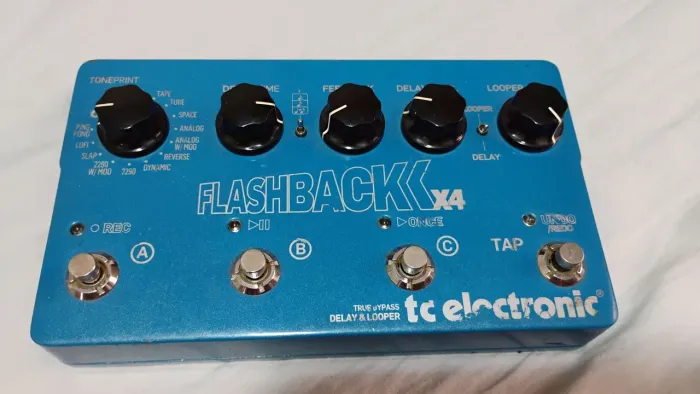 Delay tc eletronic flashback x4 