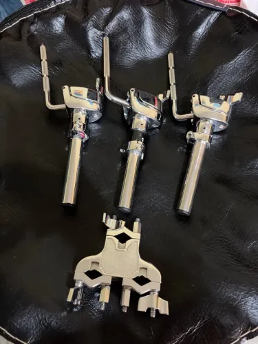 Clamp e Tom Holder
