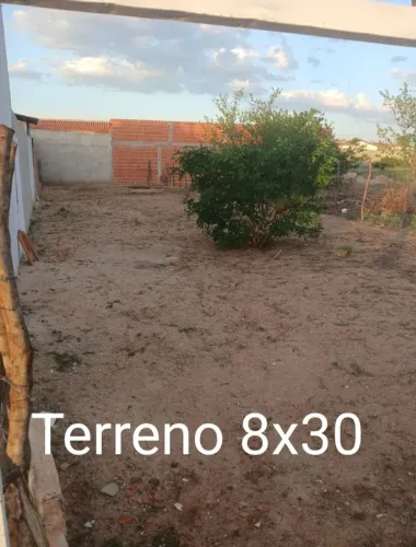 Vendo terreno 8x30 centro Geminiano