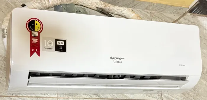 Ar condicionado Midea Inverter (Gasta menos energia)