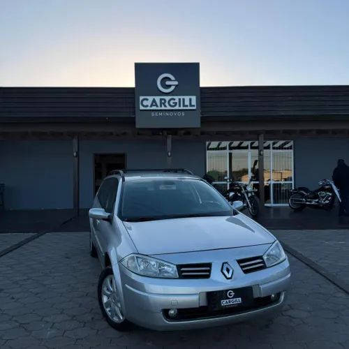 Renault Megane Grand Tour Dynam. Hi-flex 1.6 16V 2013