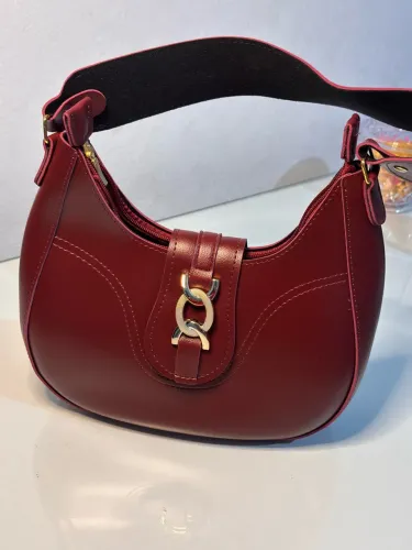 Bolsa meia-lua bordô/vinho NOVA