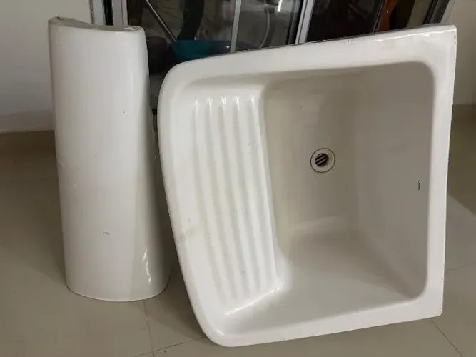 Tanque lavanderia Celite com coluna