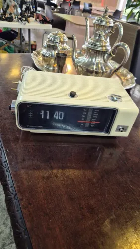 Radio Relógio Panasonic Branco 