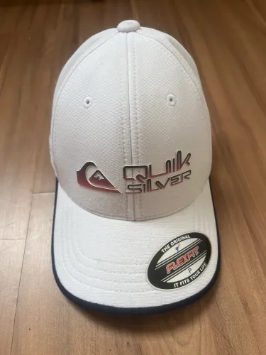 Boné Quiksilver Gradient Broken Type White 