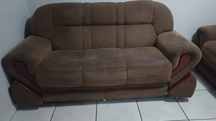 Sofá usado fone * é wat sap