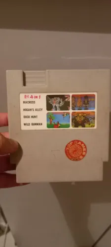 Cartucho 4in1 Duck Hunt, Macross, Wild Guinman, Hogans Alley