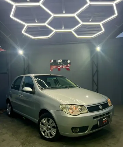 Fiat Palio ELX 1.3 MPI Flex 8V 4P 2005