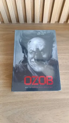 [LACRADO] Livro Ozob - Vol 1 - Protocolo Molotov - Capa Dura