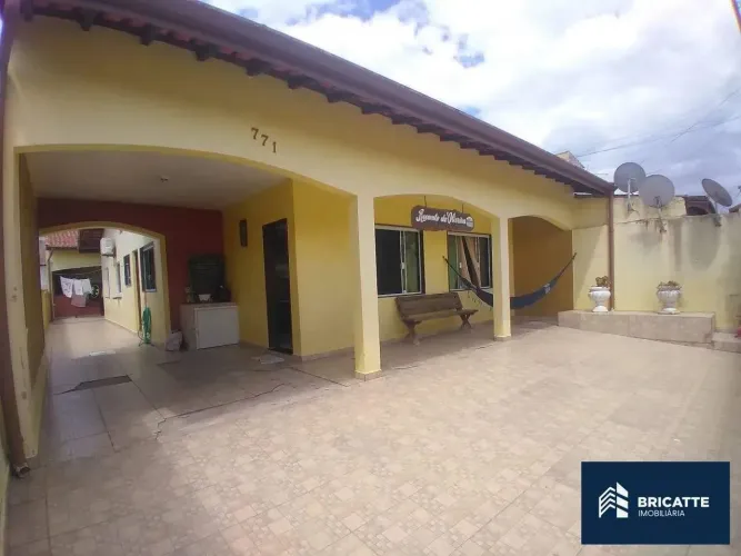Casa para Aluguel em Itanhaém - Bairro Bopiranga, 4 Quartos com Mobiliado